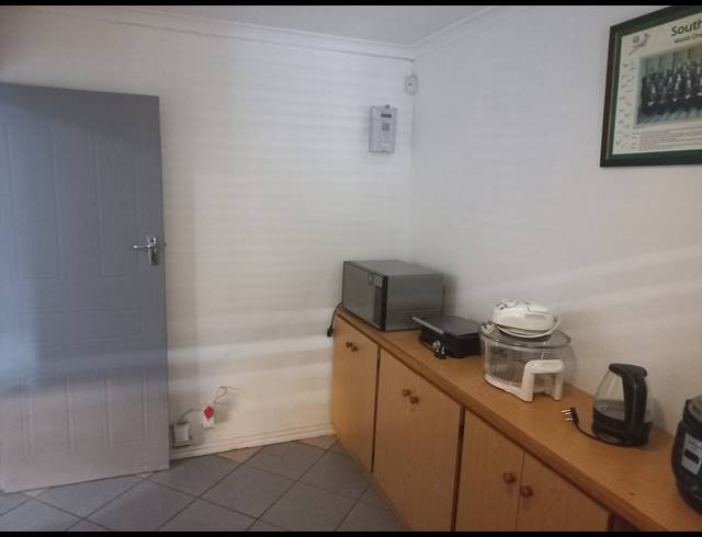 4 BEDROOM HOUSE FOR SALE IN WESTRIDGE